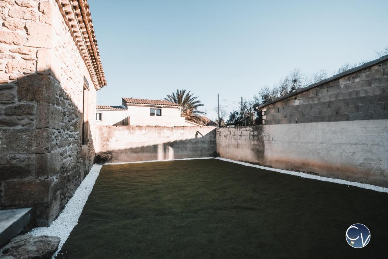 Mazet En Pierre Avec Jardin Privatif Sernhac